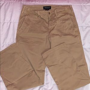 American Eagle Mens Khakis relaxed straight